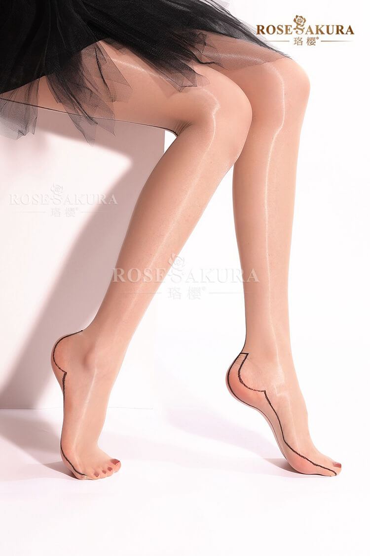 Silky Glossy Retro Jacquard Seamed Crotchless Pantyhose