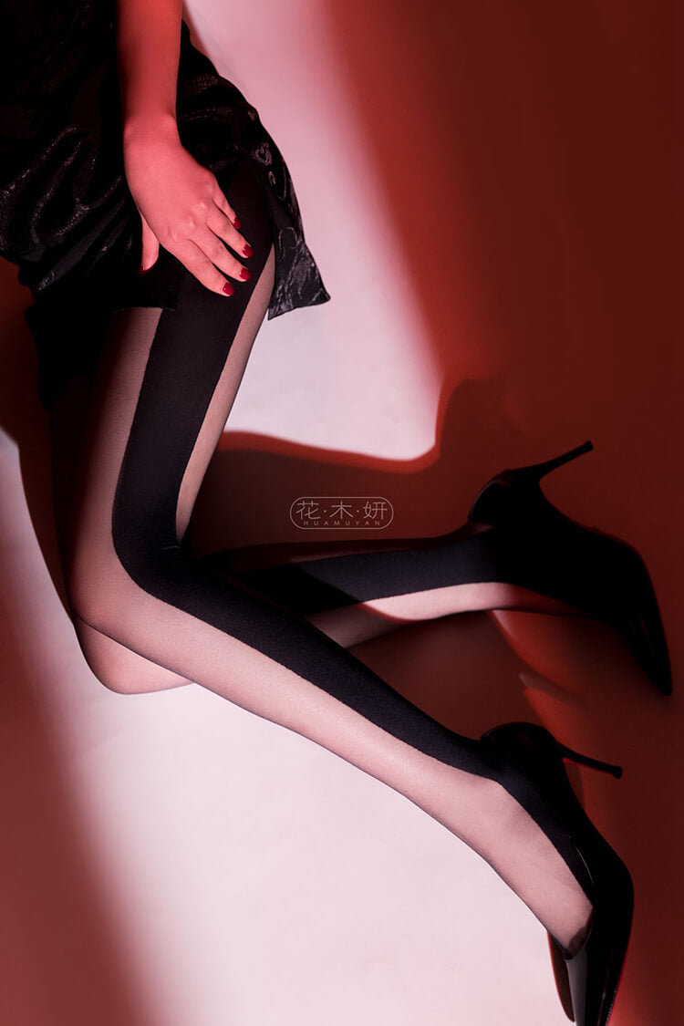 [Charming] Ultra Sheer Side Vertical Stripe Panel Pantyhose