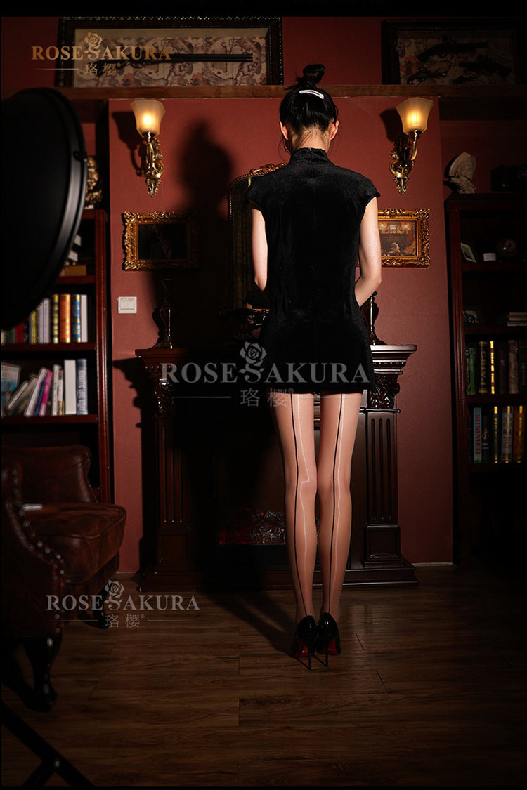 [Retro] Silky Glossy Sheer Cut Retro Seamed Crotchless Pantyhose